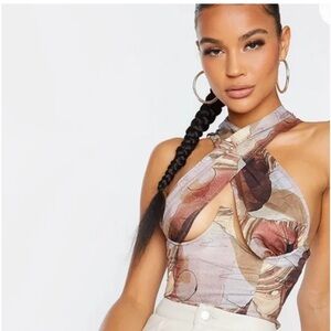 PrettyLittleThing Beige Abstract Print Underbust Halterneck Cross Over Corset.